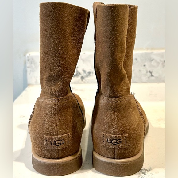 NWOT UGG Josefene Suede Boots Women’s Size 6 Color Chestnut - Picture 4 of 16
